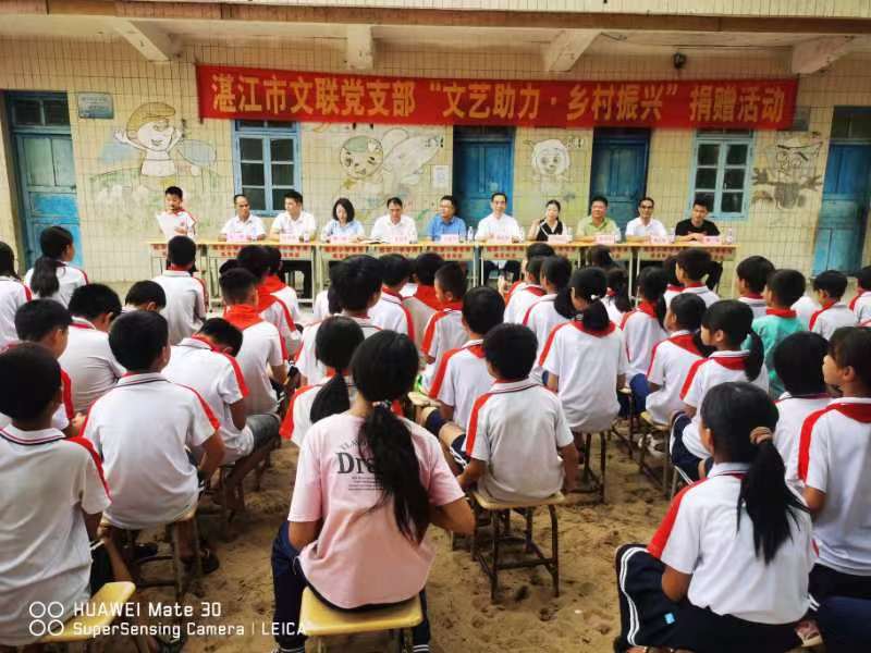 1775143145187394.jpg 1687847260707812.jpg